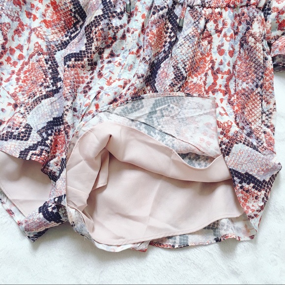 Lovers + Friends Dusty Python Printed Romper - Picture 5 of 8